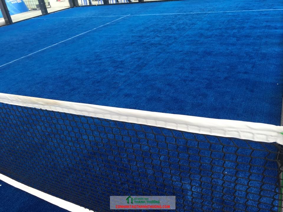 cỏ nhân tạo sân tennis