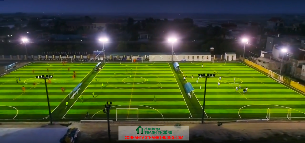 Hệ thống chiếu sáng sân bóng đá cỏ nhân tạo