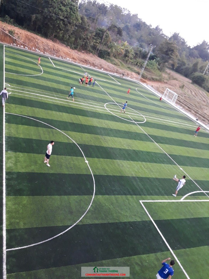 Sân bóng đá cỏ nhân tạo Na Sầm- Lạng Sơn